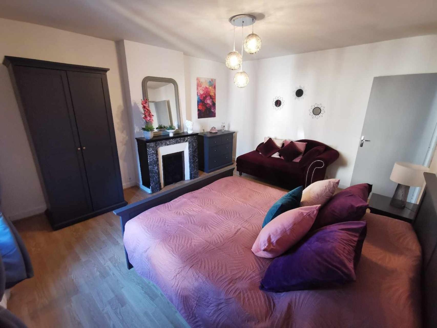 Bel Appartement De 1 A 7 Personnes Ambert Exterior foto